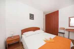 Two-Bedroom Apartment In Supetar - Image 4