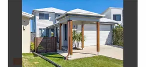 Serenity Lake House - Waterfront Four Bedroom Home - Image 4
