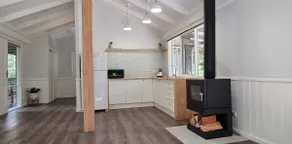 Redwood Haven, a beautiful 20 acre hobby farm. - Image 4