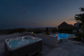 House with heated private pool and panorama wiew - Image 3