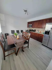 Miami Vibe Home - Image 5
