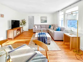 Willard By the Sea - 30 ft to the beach- 2nd floor - Image 4