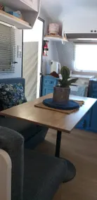 Inman Cosy Caravan, renovated, close to everything - Image 3