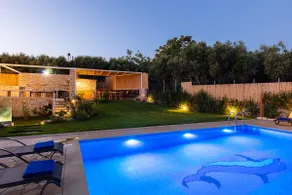 Stone Built  villa with private pool offering a peaceful setting - Image 4