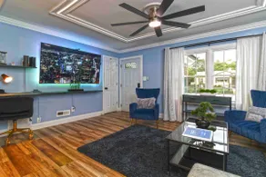 Charming 3bdrm/2ba mins to Downtown - Image 4