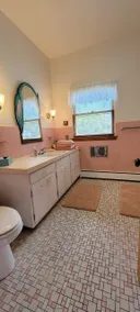 3 Bedroom 2 Bath Vacation House Overlooking Lake - Image 4