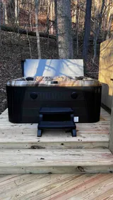 One-of-a-kind mountain cabin w hot-tub, near the Shenandoah NP - Image 5