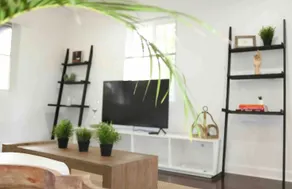 Modern Parisian Flat - Image 3