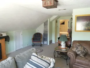 Salt Creek Wine Loft, Brown County - Image 3