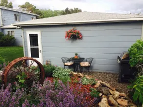 Peaceful, cozy Guest Wing - close to town - Image 5