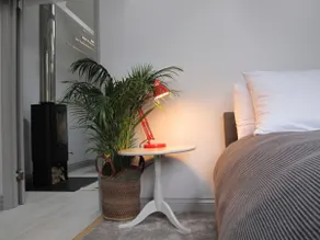 Peaceful Nook, log burner, garden, pet friendly. - Image 2