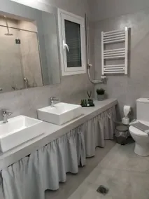 Athens Blossom House under Acropolis with private entrance - Image 3