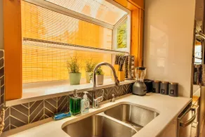 Paul's Modern 4bed(w/AC)home-mins to Googl/Msft/fb - Image 5
