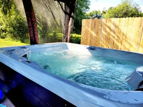 Luxury Retreat | Hot Tub, Sauna, Game Room, Trails - Image 3