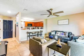 Spacious & Peaceful Emerald Coast Escape - Image 2