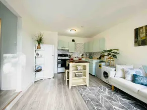 Work-Space, Dogs-ok, Full Kitchen, Washer/Dry - Image 3