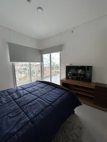 A beautiful apartment with an excellent view and location - Image 4