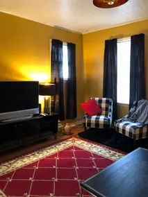 “our little retro scene” No cleaning fee and no Taxes all include. - Image 5
