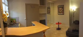 Uafhængig studie møbleret central - Image 2