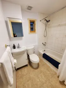 2 Bedrooms Downtown + Free Parking + EV Charger - Image 3