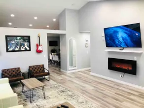 Luxury by the strip 5 star home close to LVB and airport. Great family home. - Image 3