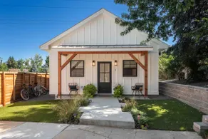 The Koop: An Urban Farmhouse Guest House - Image 3