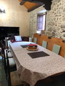 A rustic house perfect for the beach and mountains - Image 4