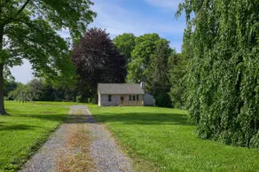The Willow Street Cottage / close to Willow Valley / 2 bed / 1 bath - Image 4