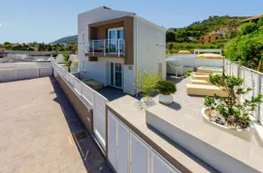Calanica Boutique Apartments - Image 3