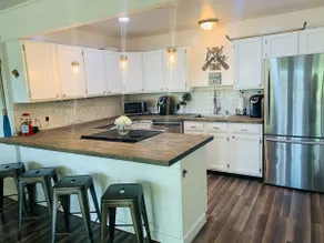 Lake Front Getaway, Outdoor Bar, Pontoon Rental - Image 5