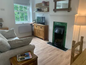 Cosy Coach House, in the Peak District - Image 3