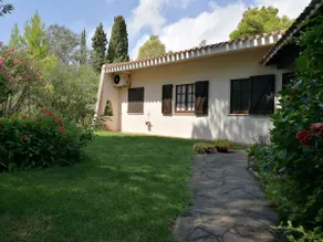 Villa 50 mt from the sea in private condominium a few km from Pula - Image 3
