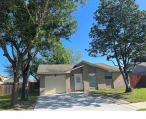Home in humble 10 mins from IAH - Image 5
