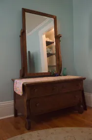 Comfortable & Historic Plymouth Suite - Image 4