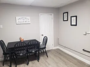 beautiful small house - Image 5