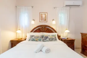 Diamante Beachfront Suites - Image 5