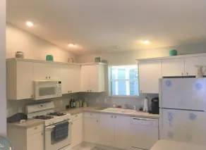 Golf Cart, Rear Porch, Great Location; Allow Dogs - Image 3