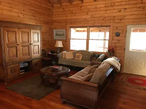 Frost Run Retreat Secluded Luxury Cabin - Image 5