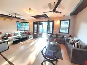 4 BHK Luxury Villa near Galleria Market | Gurugram - Image 4