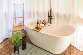 The Small Modern Villa Outdoor Tub-Unit B - Image 2