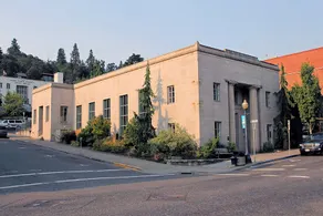 Artist Apartment in Downtown Hood River - Image 4