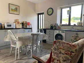 Pat's Cottage, Skreen - Image 3