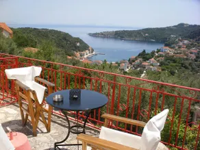 Theofilos house Apt 3 bay views - Image 2