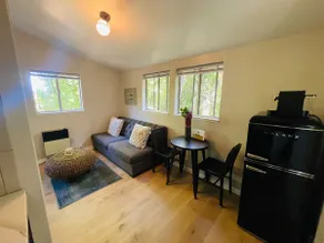 Cozy Cottage in Mill Valley - Image 3