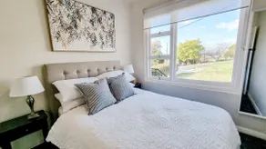 Stunning 5BR 2BA Wagga home w panoramic views - Image 3