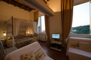Penthouse i centrum af Ariccia, nær Rom med panoramaterrasse - Image 2