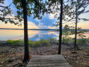 Updated Lakefront Getaway – Kayak Rental! - Image 3