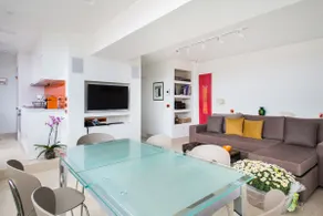 Acropolis at Home: Loft with a View - Image 2