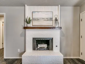 Cozy Stay in Central Edmond - Image 3