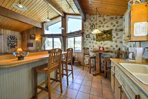 The Moon House - your Bohemian forest retreat! - Image 5